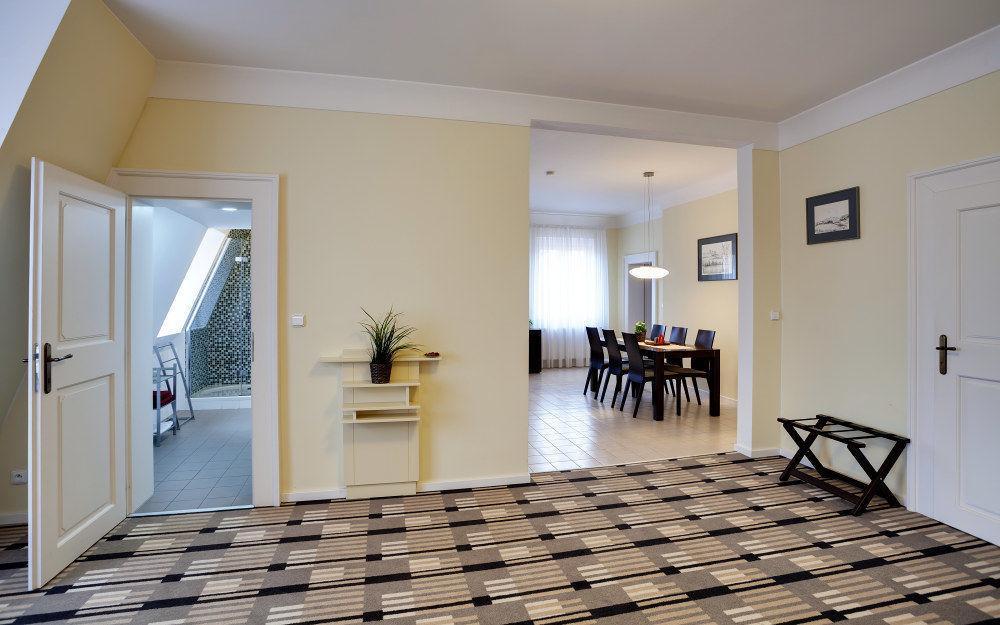 Karlova 25 Apartamento